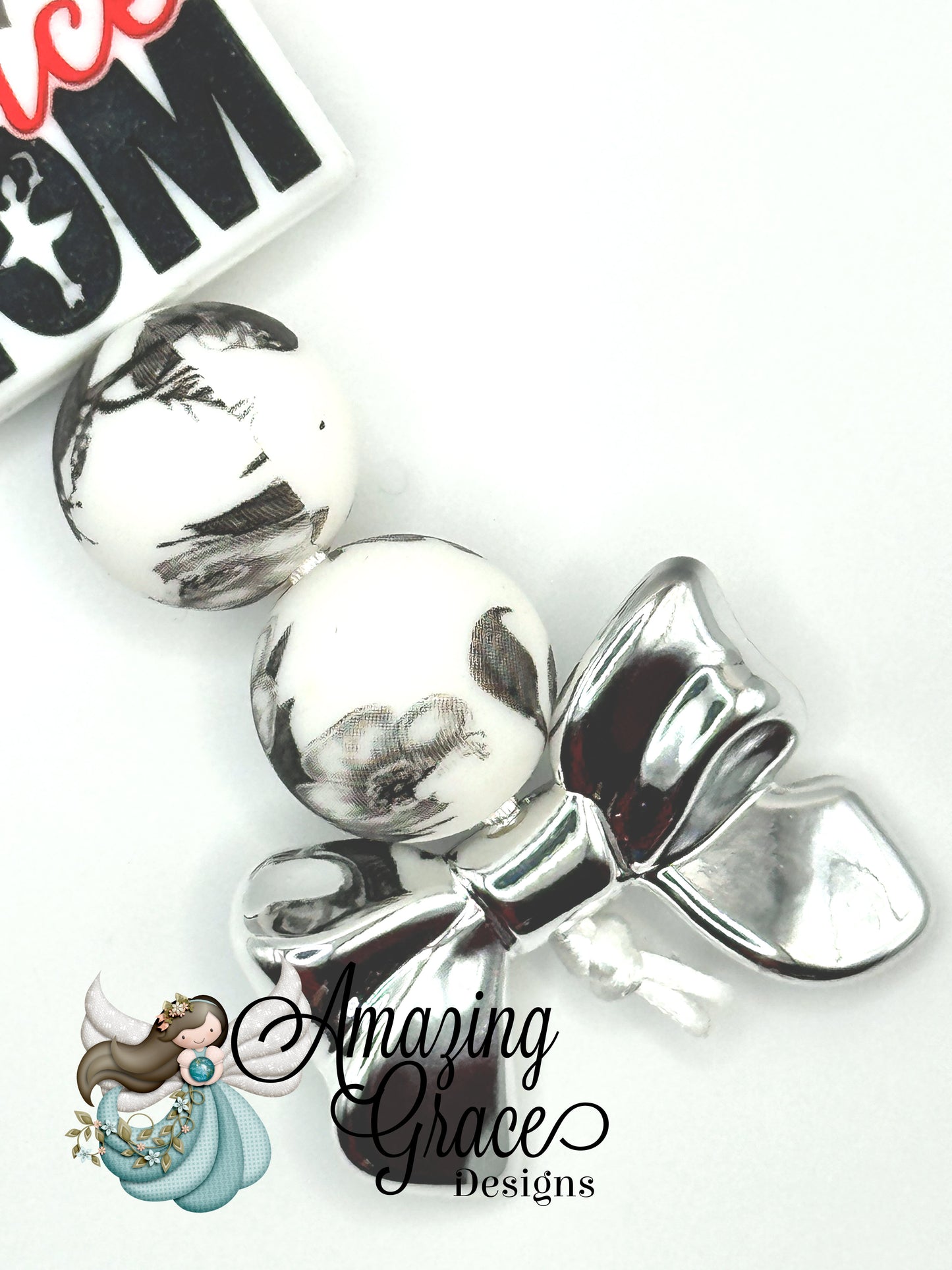 En Pointe & On Point: Dance Mom Spirit Charm!